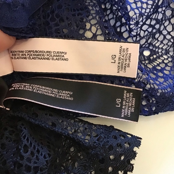 NWOT (2) Victorias Secret Black & Blue Lace Ruffle Bralettes Size Large - Picture 7 of 9